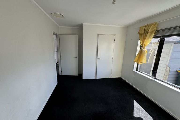 Photo of property in 51 Hollyford Drive, Clover Park, Auckland, 2105