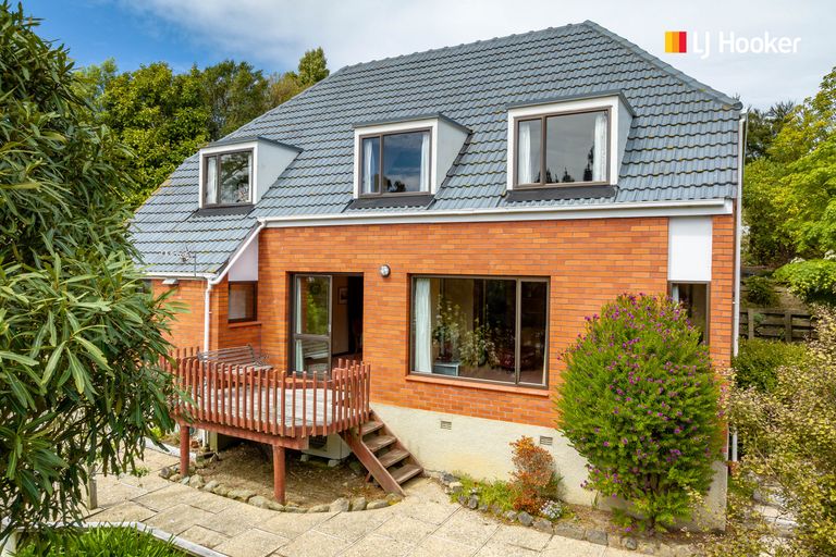 Photo of property in 17 Coolock Crescent, Waverley, Dunedin, 9013