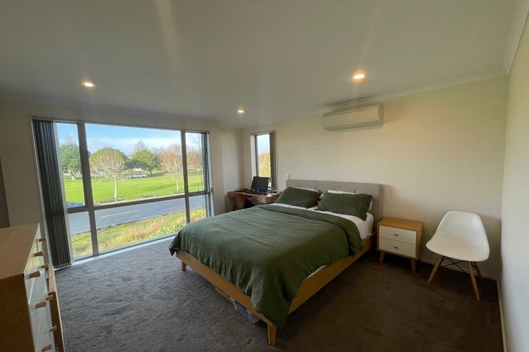 Photo of property in 38 Kuaka Drive, Takanini, 2112