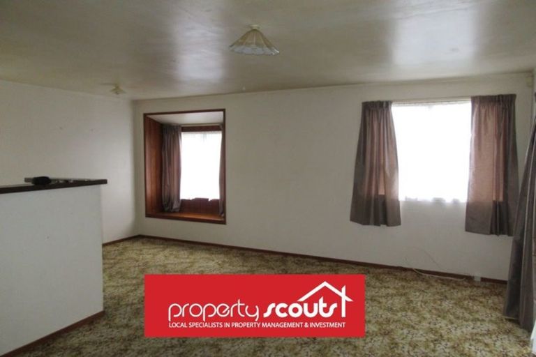 Photo of property in 36 Glenbervie Crescent, Massey, Auckland, 0614