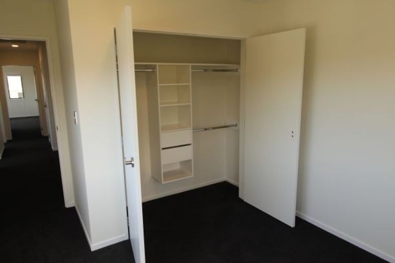 Photo of property in 79 Maka Terrace, Orewa, 0931