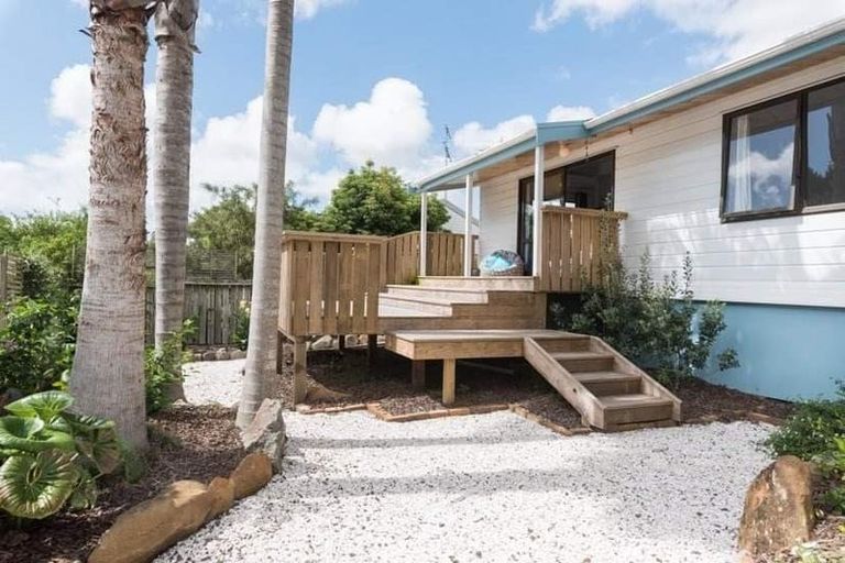 Photo of property in 18b Fairway Drive, Kerikeri, 0230