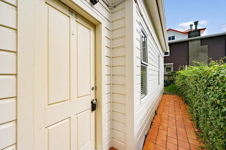 Photo of property in 18a Hill Street, Thorndon, Wellington, 6011