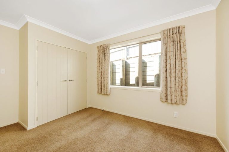 Photo of property in 99 Bing Lucas Drive, Tawa, Wellington, 5028