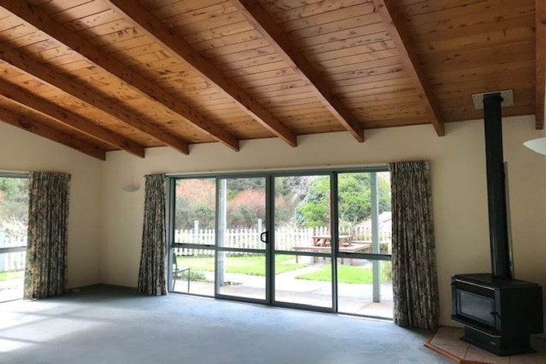 Photo of property in 94 Saleyards Road, Puhoi, Warkworth, 0994