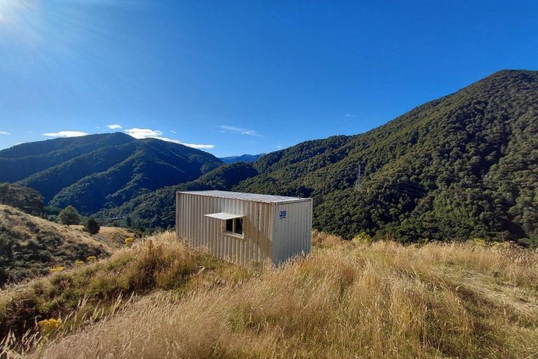 Photo of property in 291 Braeburn Track, Braeburn Range, Murchison, 7077