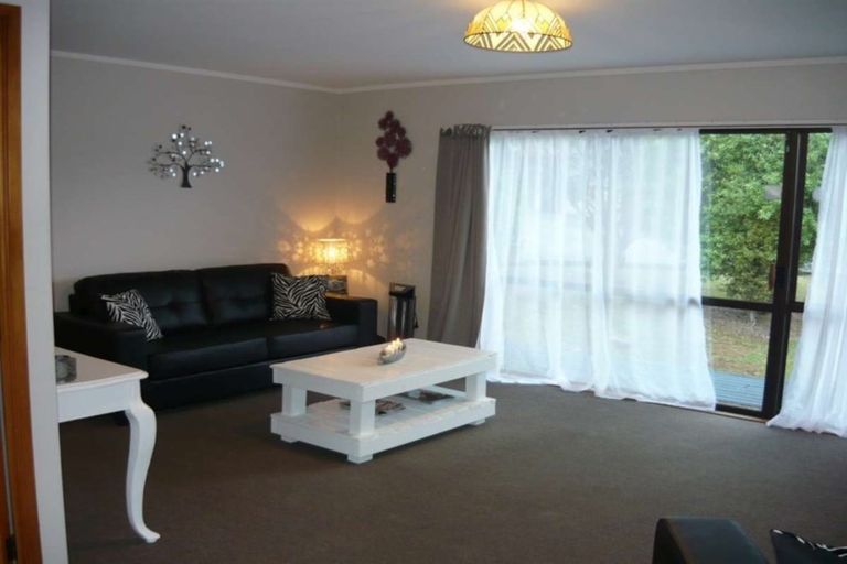 Photo of property in 27a Hawkings Crescent, Kerikeri, 0230