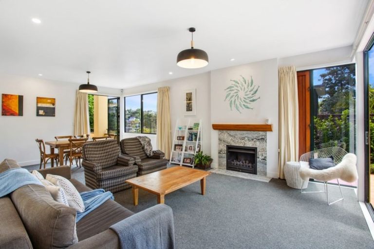 Photo of property in 1/2 The Esplanade, Castor Bay, Auckland, 0620
