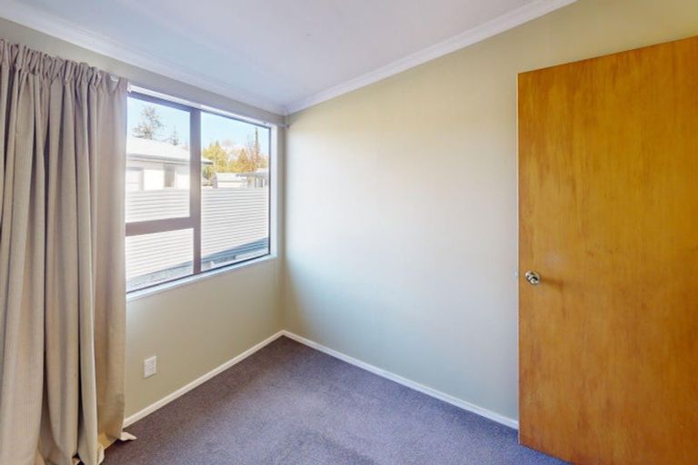 Photo of property in 10 Fraser Crescent, Twizel, 7901