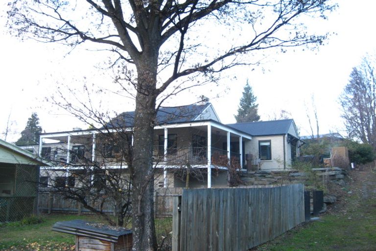 Photo of property in 11 Camp Street, Arrowtown, 9302