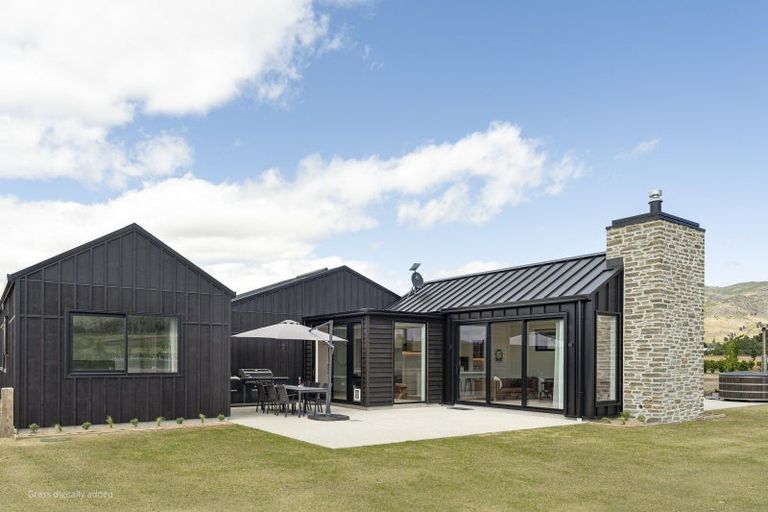 Photo of property in 75 Stone Drive, Cromwell, 9384