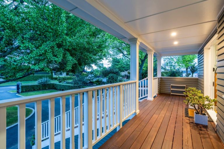 Photo of property in 12 Tamihana Avenue, Fairfield, Hamilton, 3214