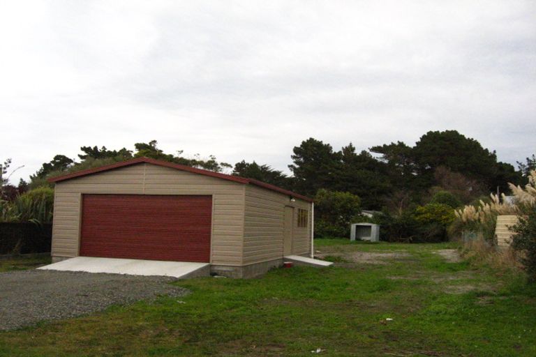 Photo of property in 6 Muri Street, Aramoana, Port Chalmers, 9082