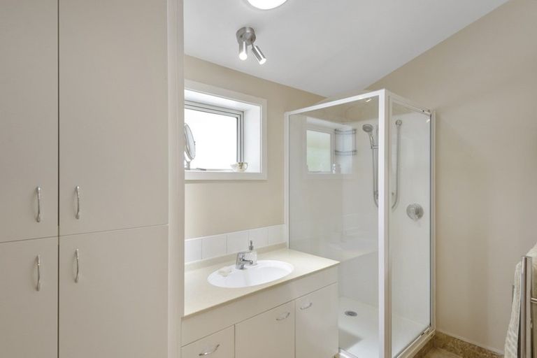 Photo of property in 223 Mount Pleasant Road, Mount Pleasant, Christchurch, 8081