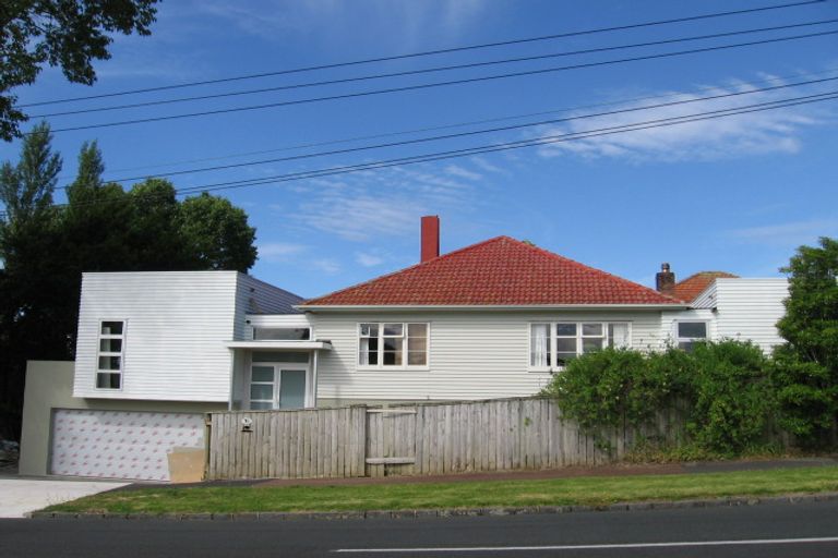 Photo of property in 71a Moa Road, Point Chevalier, Auckland, 1022