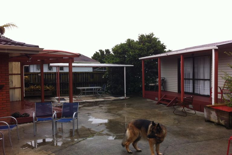 Photo of property in 12 Ashmore Place, Favona, Auckland, 2024