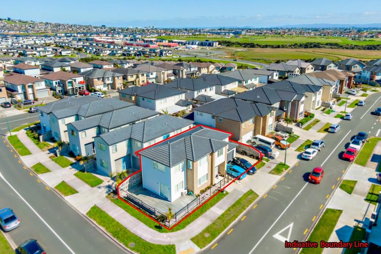 Photo of property in 75 Rosewell Crescent, Flat Bush, Auckland, 2019