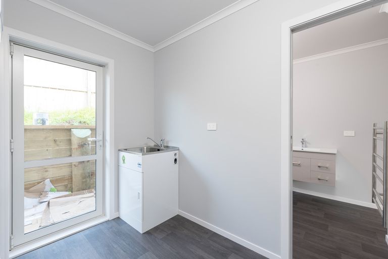 Photo of property in 1145a Heaphy Terrace, Fairfield, Hamilton, 3214