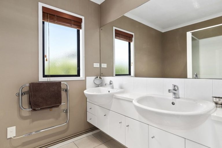 Photo of property in 9 Bermuda Drive, Papamoa Beach, Papamoa, 3118