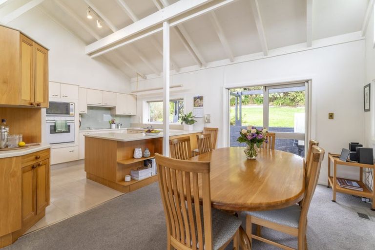 Photo of property in 9 Halswater Drive, Churton Park, Wellington, 6037