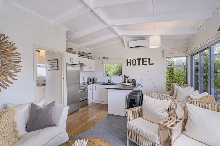 Photo of property in 55 Hornsea Road, Tairua, 3508