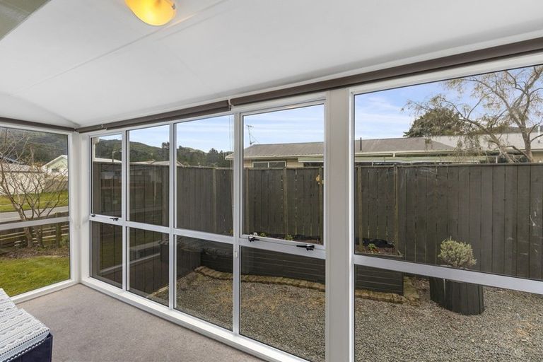Photo of property in 310 Wellington Road, Wainuiomata, Lower Hutt, 5014