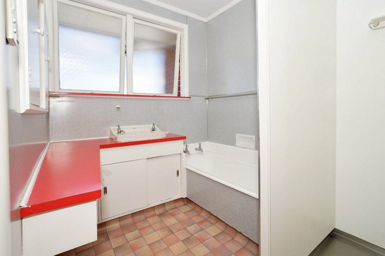 Photo of property in 49 Forest Lake Road, Maeroa, Hamilton, 3200