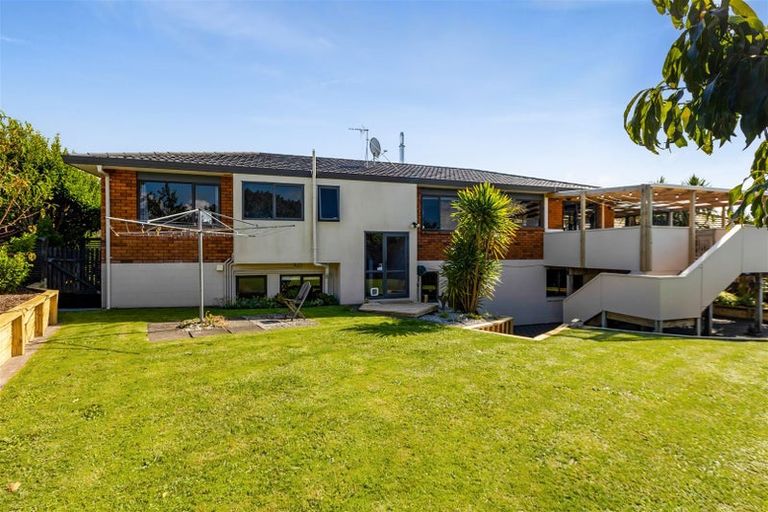 Photo of property in 1b Silvan Place, Bell Block, New Plymouth, 4312