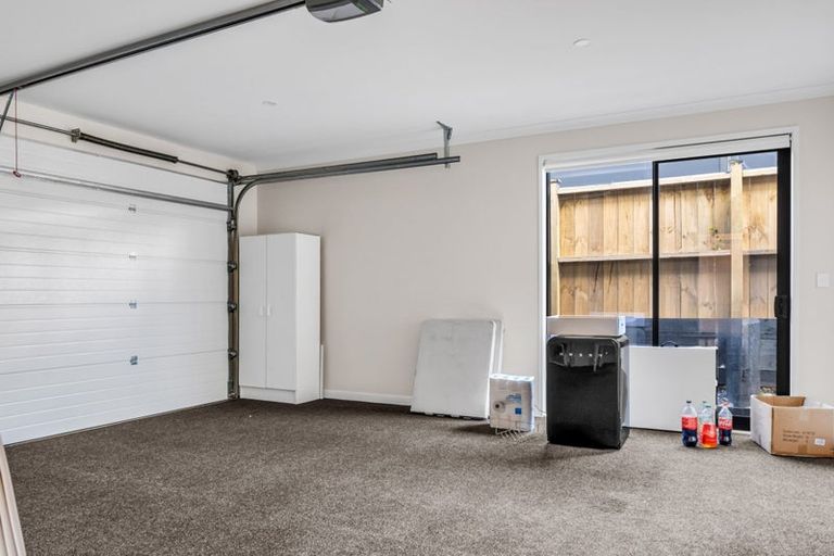 Photo of property in 52 Michael Bosher Way, Flat Bush, Auckland, 2019