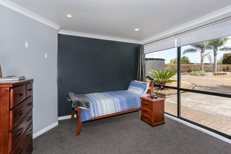 Photo of property in 382 Kingseat Road, Kingseat, Pukekohe, 2679