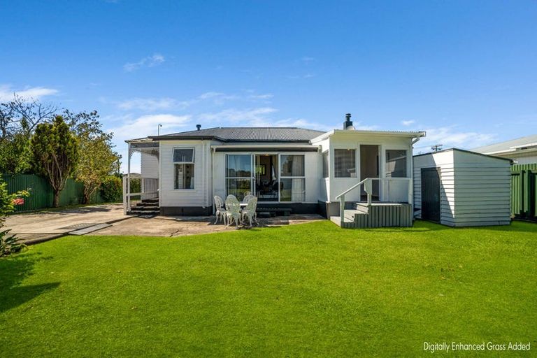 Photo of property in 11 Macdonald Street, Te Hapara, Gisborne, 4010