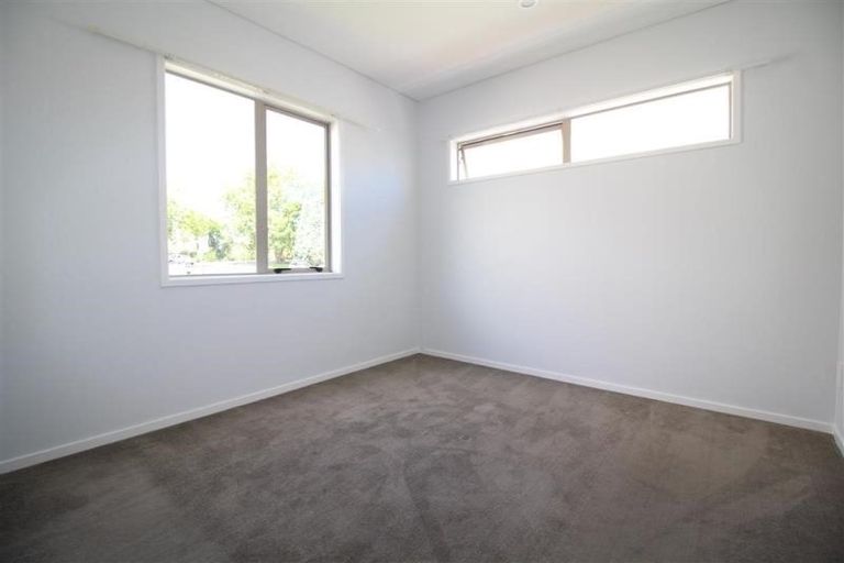 Photo of property in Emery Gardens, 7/4 Ambrico Place, New Lynn, Auckland, 0600