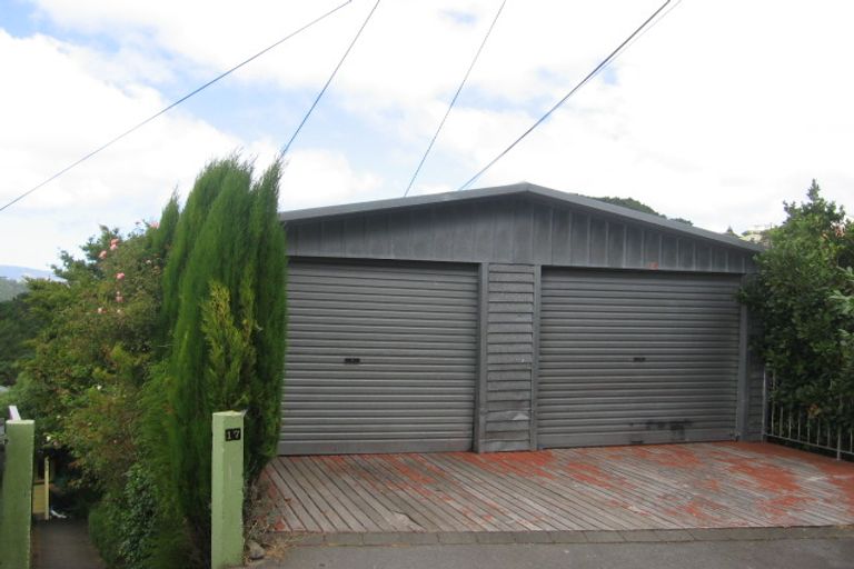 Photo of property in 17 Asquith Terrace, Brooklyn, Wellington, 6021