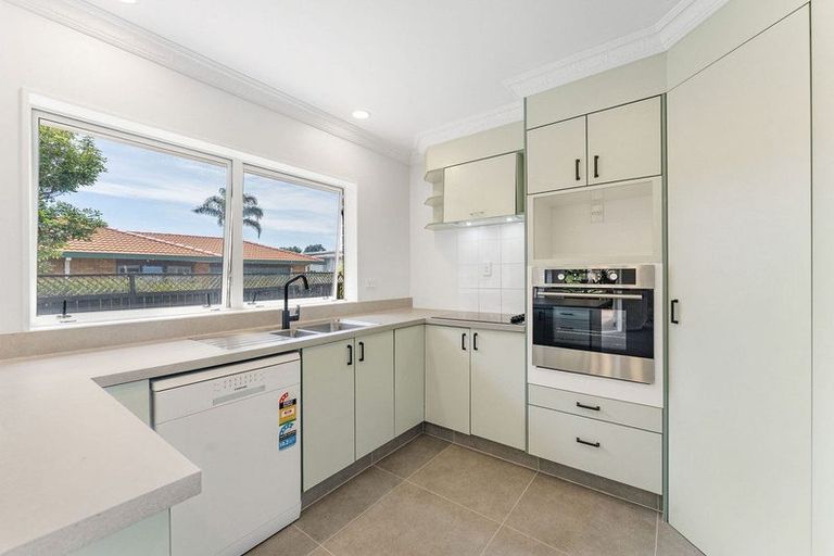 Photo of property in 3 Webb Place, Papamoa Beach, Papamoa, 3118