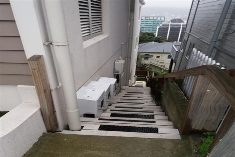 Photo of property in 231 The Terrace, Wellington Central, Wellington, 6011