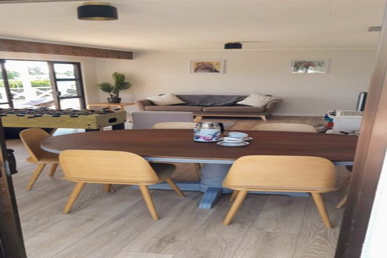 Photo of property in 22 Kawau View Road, Snells Beach, 0920