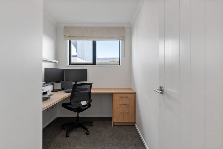 Photo of property in 131 Silverstream Road, Crofton Downs, Wellington, 6035