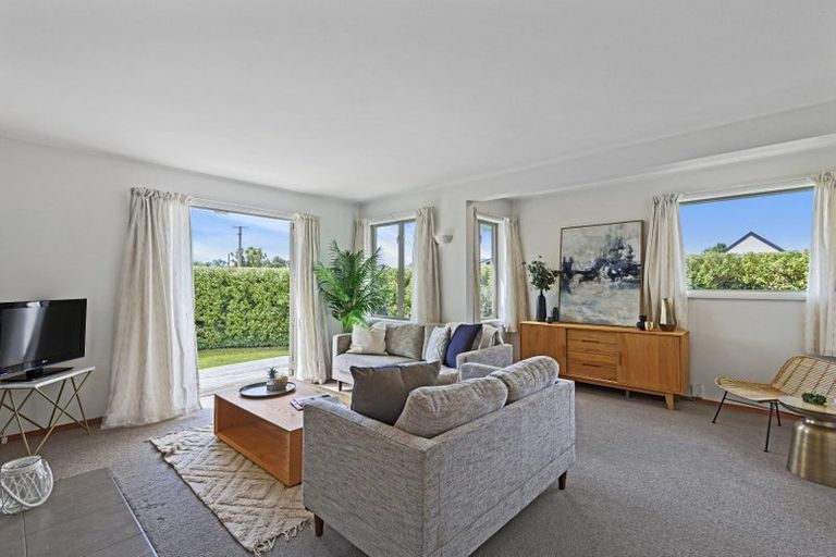 Photo of property in 59 Garreg Road, Bryndwr, Christchurch, 8052