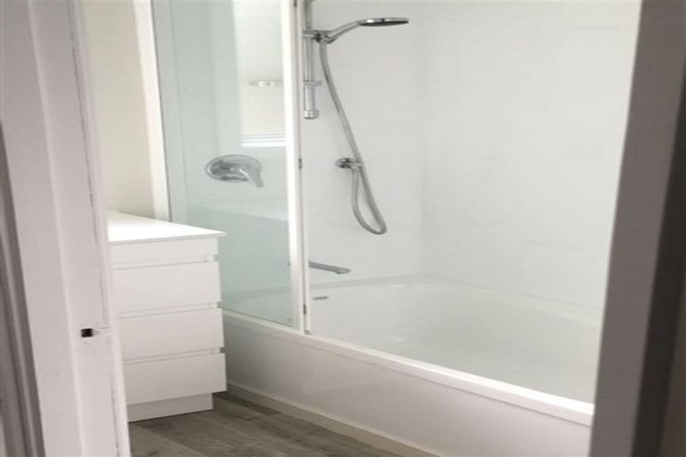 Photo of property in 128 Studholme Street, Somerfield, Christchurch, 8024