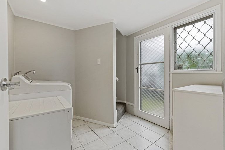 Photo of property in 3 Boundary Road, Opaheke, Papakura, 2113