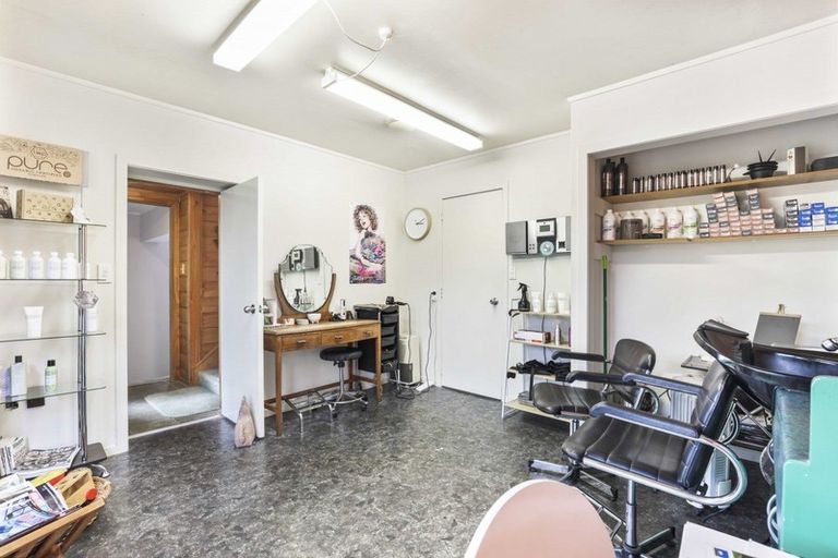 Photo of property in 28 Thomson Avenue, Dinsdale, Hamilton, 3204