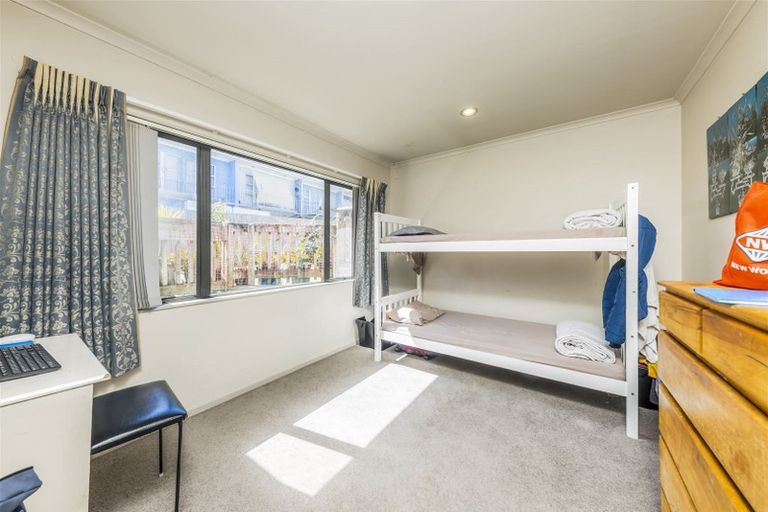 Photo of property in 21 Olive Crescent, Papatoetoe, Auckland, 2025