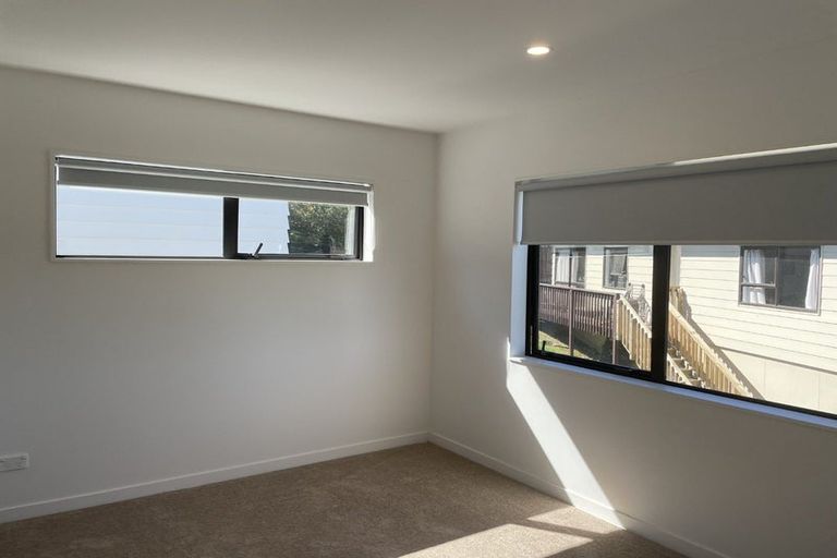 Photo of property in 59b Cedar Heights Avenue, Massey, Auckland, 0614