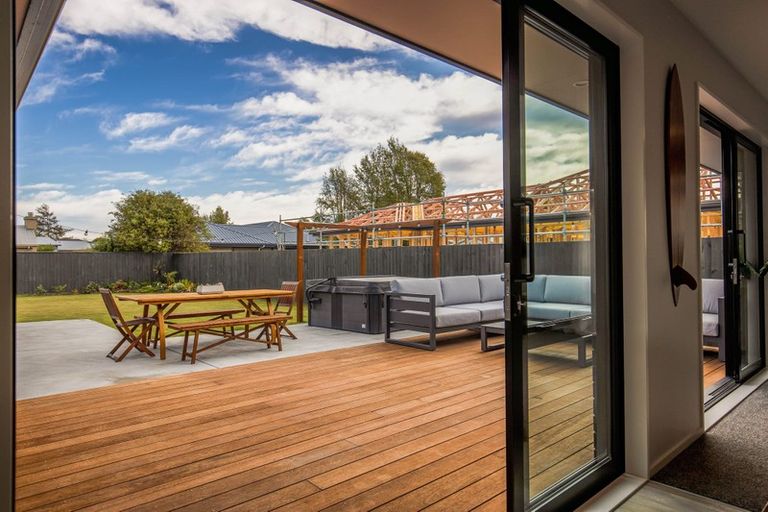 Photo of property in 7 Benjes Place, Woodend, 7610