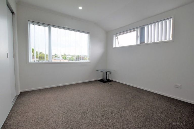 Photo of property in 1/67a Metcalfe Road, Ranui, Auckland, 0612