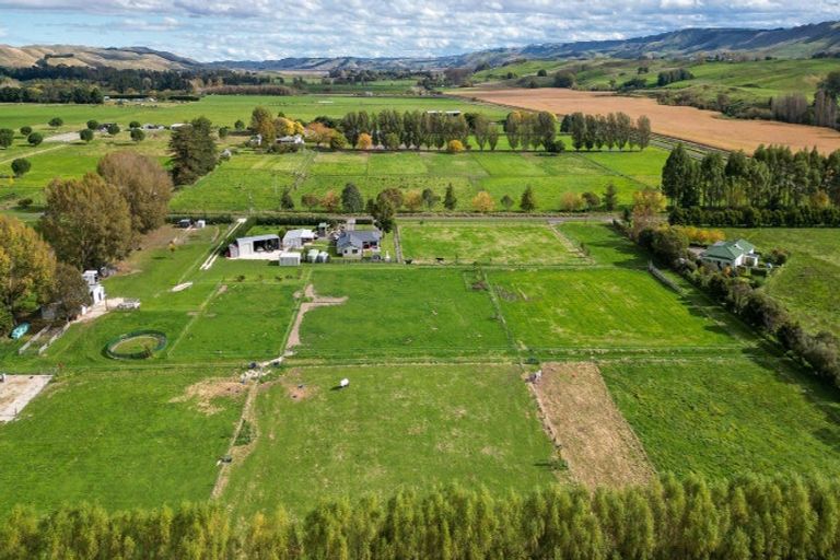 Photo of property in 25 Malcolm Road, Poukawa, Hastings, 4178