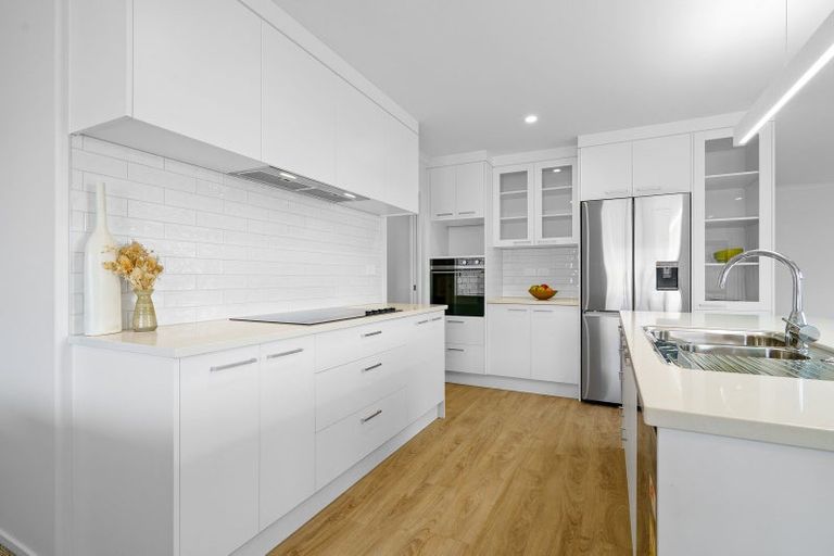 Photo of property in 2 Keri Rua Road, Leamington, 3495
