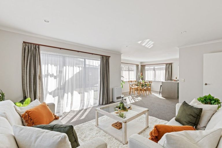 Photo of property in 34a Clemow Road, Fitzroy, New Plymouth, 4312