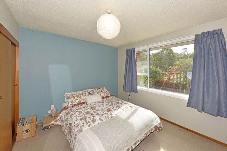 Photo of property in 1/7a Kruse Place, Redwood, Christchurch, 8051