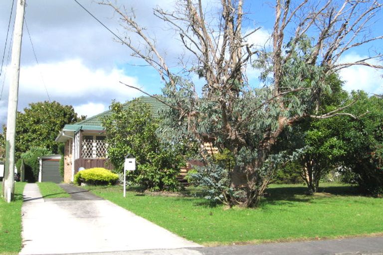 Photo of property in 45 Waipani Road, Te Atatu Peninsula, Auckland, 0610